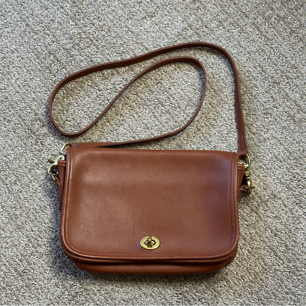 Authentic Coach crossbody